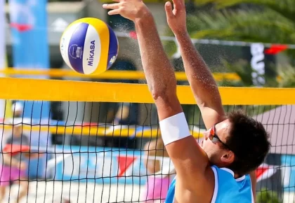 Beach volleyball fitness craze growing in the Gul